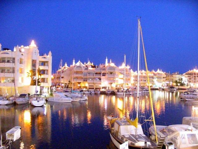 Estudio Edificio Jupiter En Benalmádena Dış mekan fotoğraf